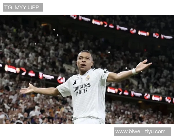 姆巴佩因右脚踝受伤退出法国队集训已回归皇马进行康复治疗