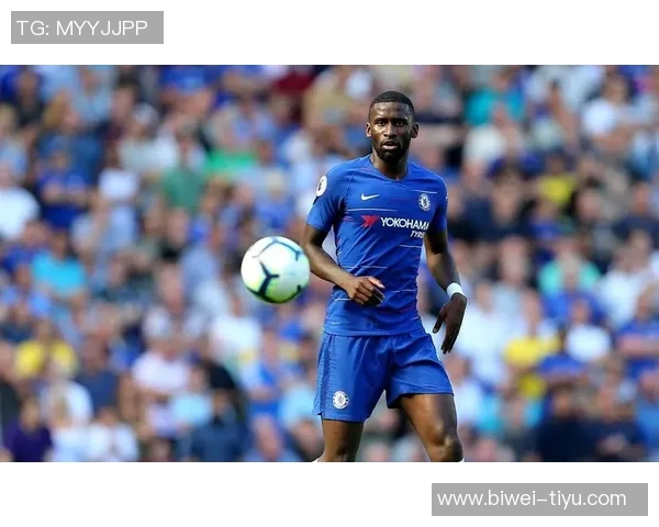 果阿后卫桑德什西甘与吕迪格神似引热议球迷们怎么看这对撞脸现象